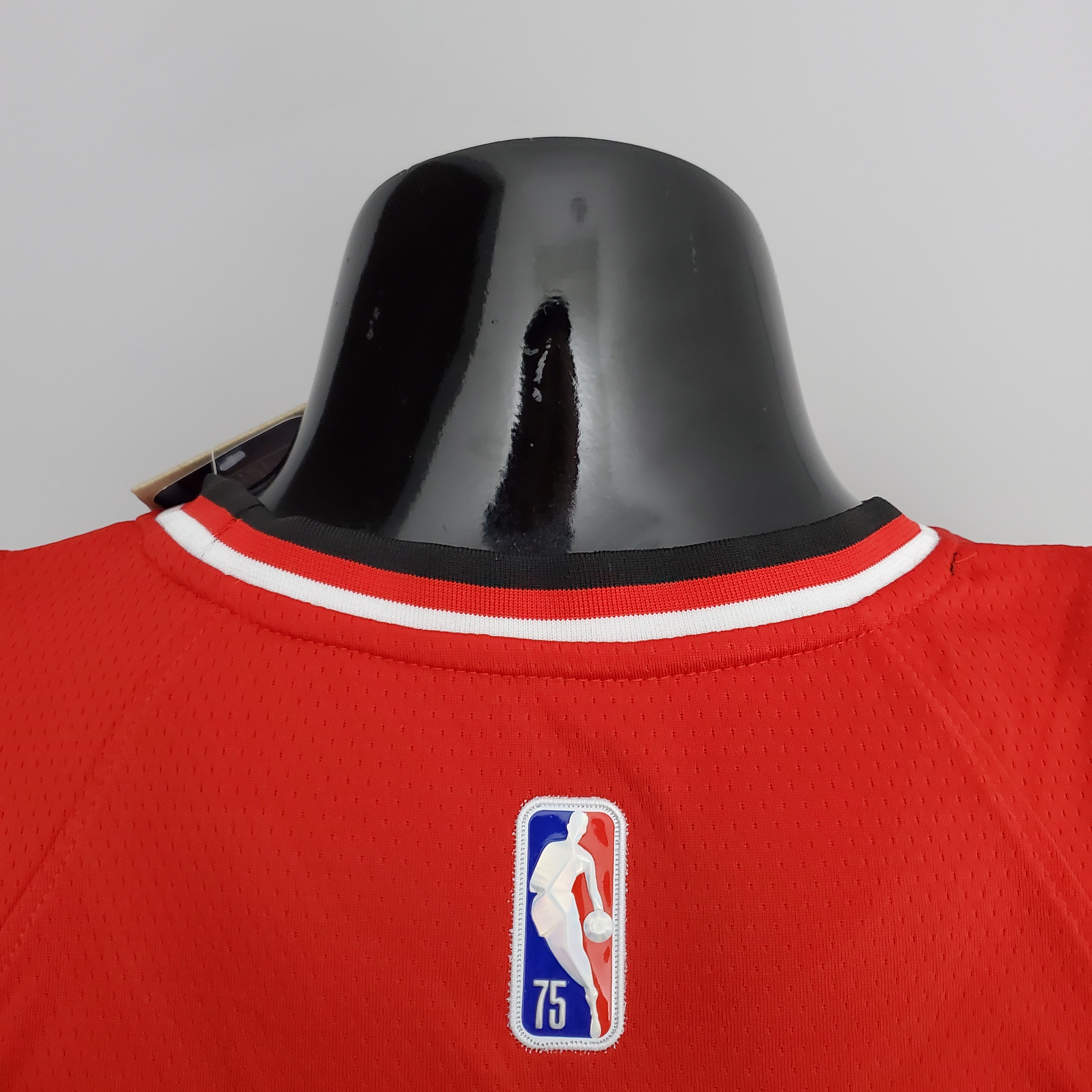 75th Anniversary 2022 Season Chicago Bulls LAVINE#8 City Edition Red NBA Jersey