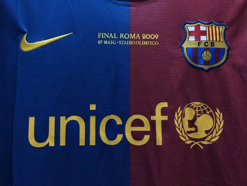 Retro 08/09 Barcelona Home Champions Version Soccer Jersey