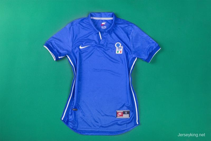 Retro 1998 Italy Home Soccer Jersey