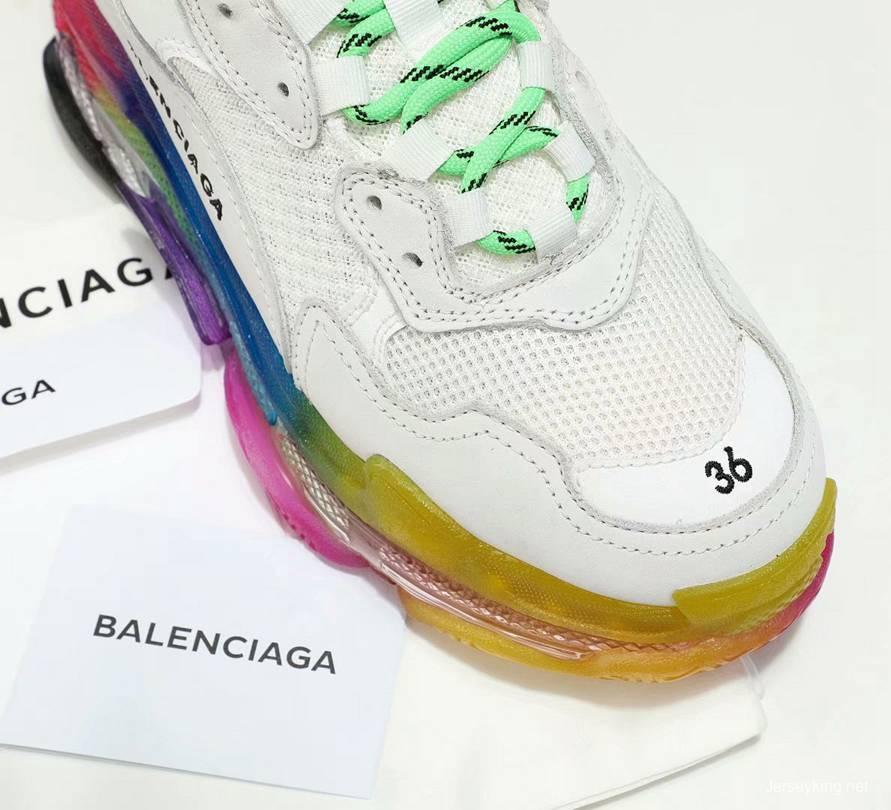 Men/Women Balenciaga Triple S Sneaker White Item 6380340