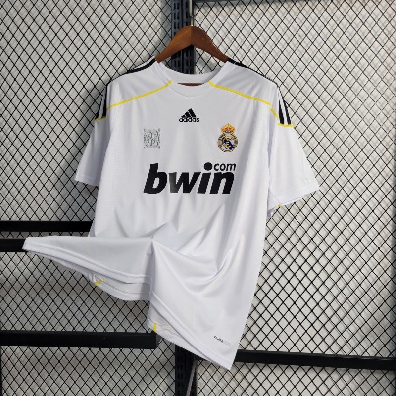 Retro 09/10 Real Madrid Home Jersey