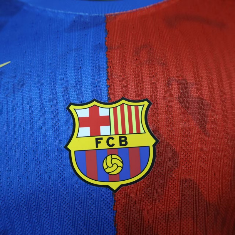 Player Version 25/26 Barcelona Travis Scott Blue with Red Half Split Jersey