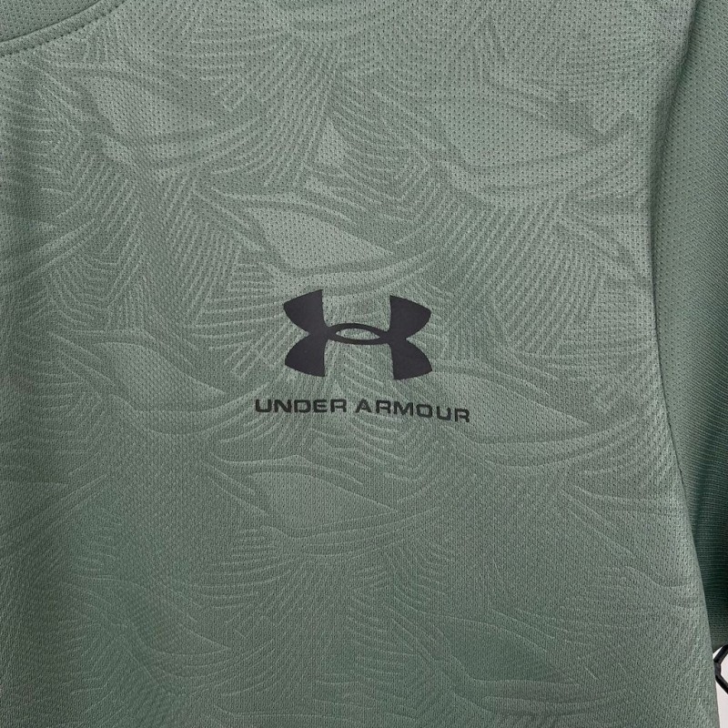 2025 Under Armour WHITE T-Shirt #1043