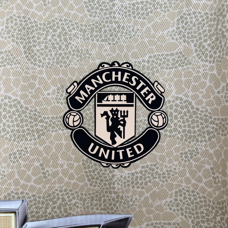 19/20 Retro Manchester United Away Jersey