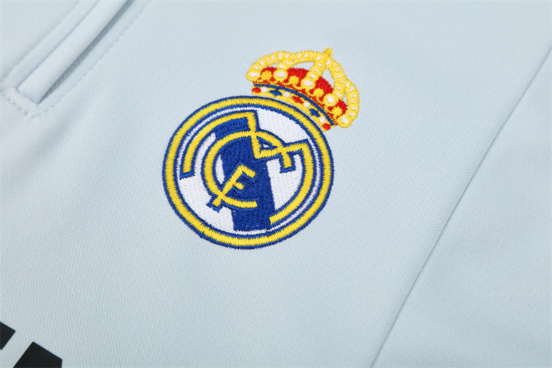 Retro 04/05 Real Madrid Light Grey Half Zipper Jacket