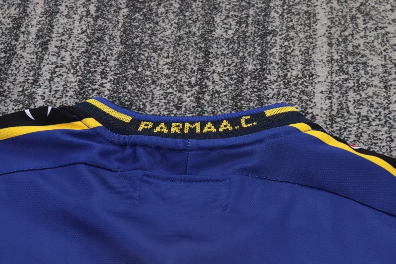 Retro Kids 01/02 Parma Home Jersey