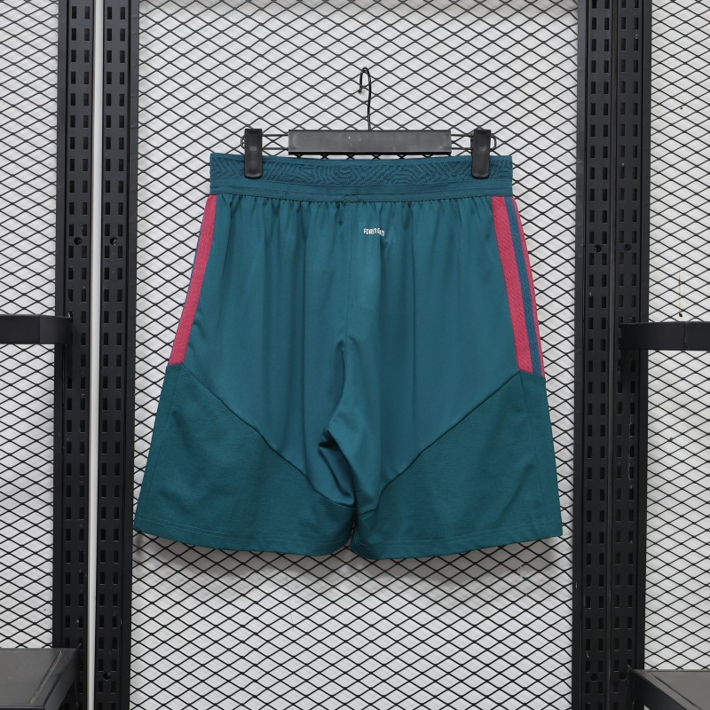 Player Version 26/27 Real Madrid Green Shorts with Pockets