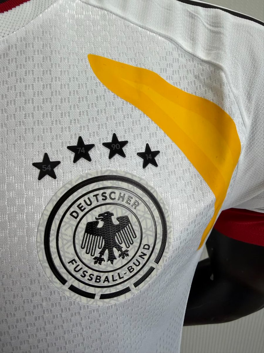 Player Version 2026 Germany White Training Pre-Match Jersey