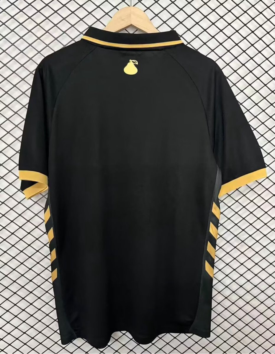 25/26 Malaga Black Remake Vintage Special Jersey