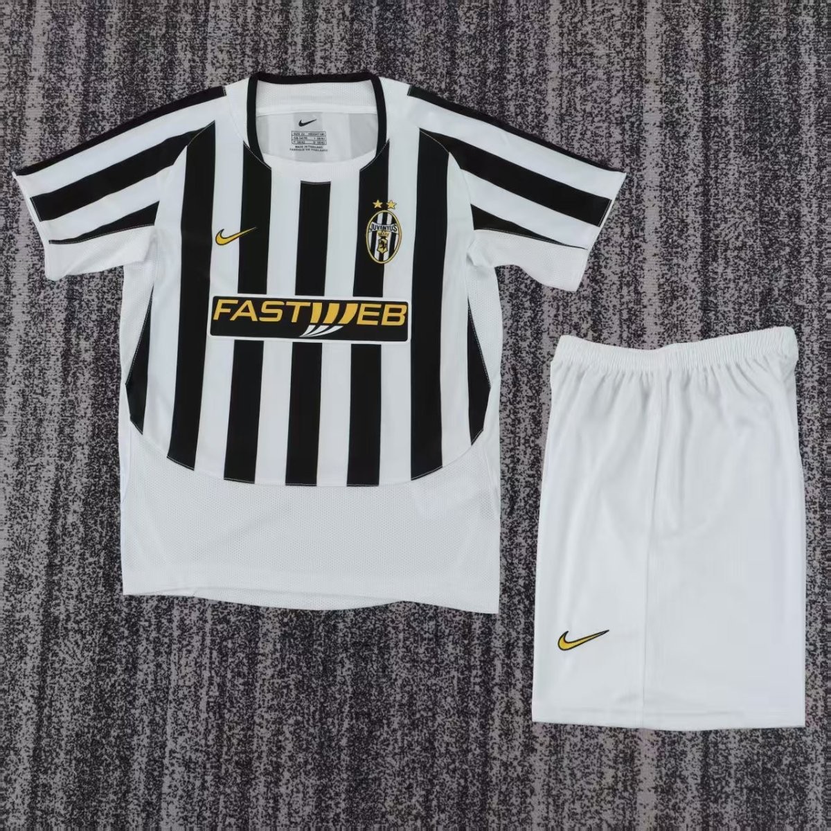 Retro 03/04 Kids Juventus Home Jersey